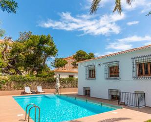 Swimming pool of Single-family semi-detached for sale in Torrevieja  with Private garden, Terrace and Swimming Pool