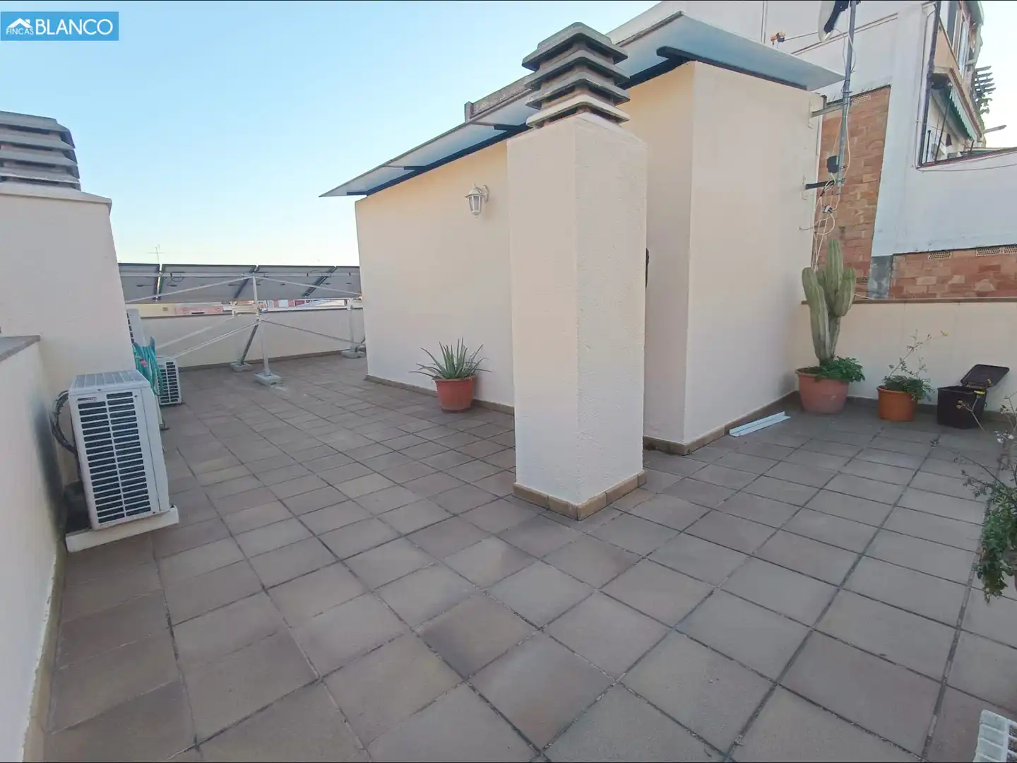 Terrace of Houses for sale in L'Hospitalet de Llobregat  with Air Conditioner, Heating and Terrace