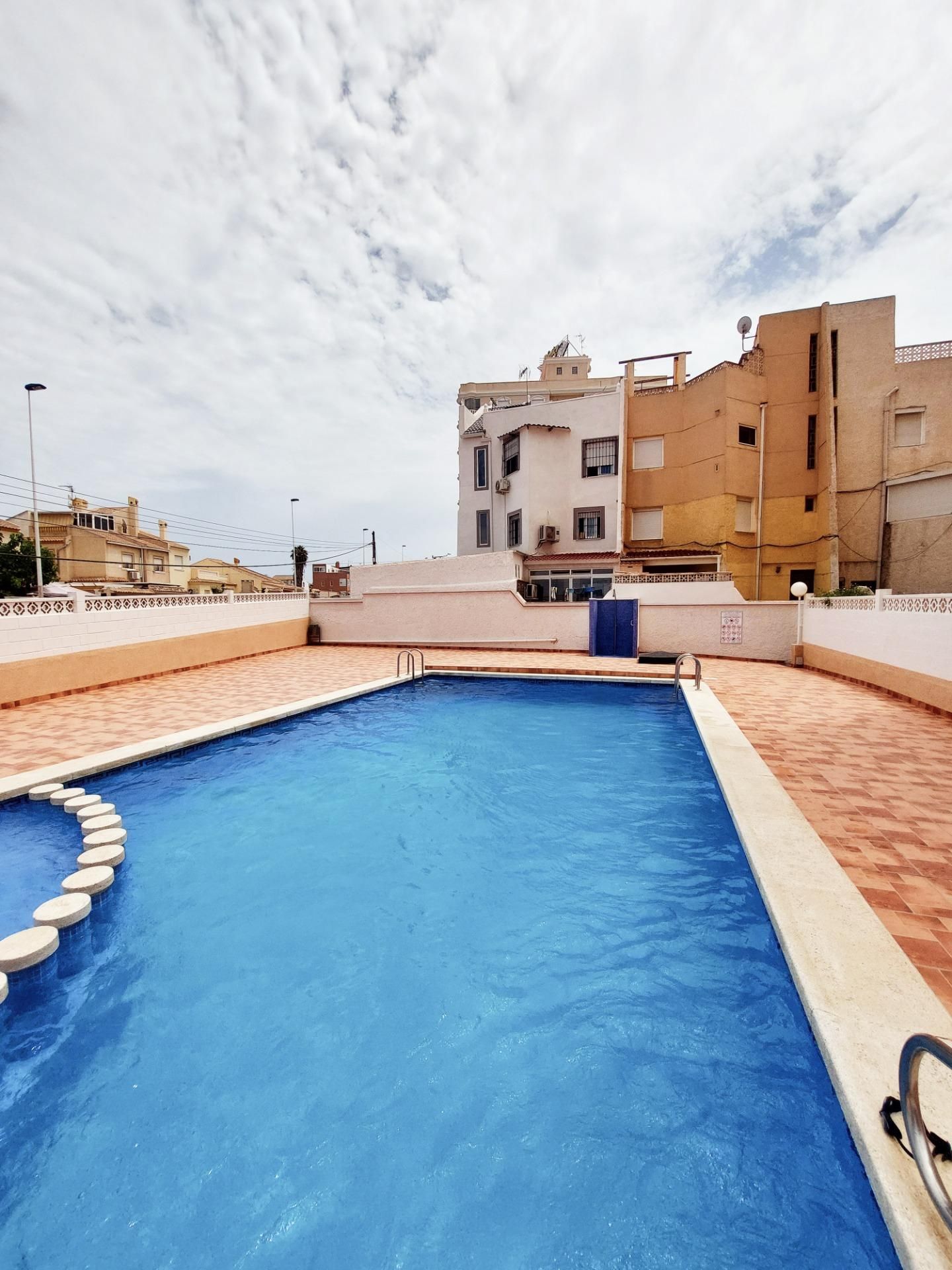 Swimming pool of Flat for sale in Torrevieja  with Terrace and Balcony