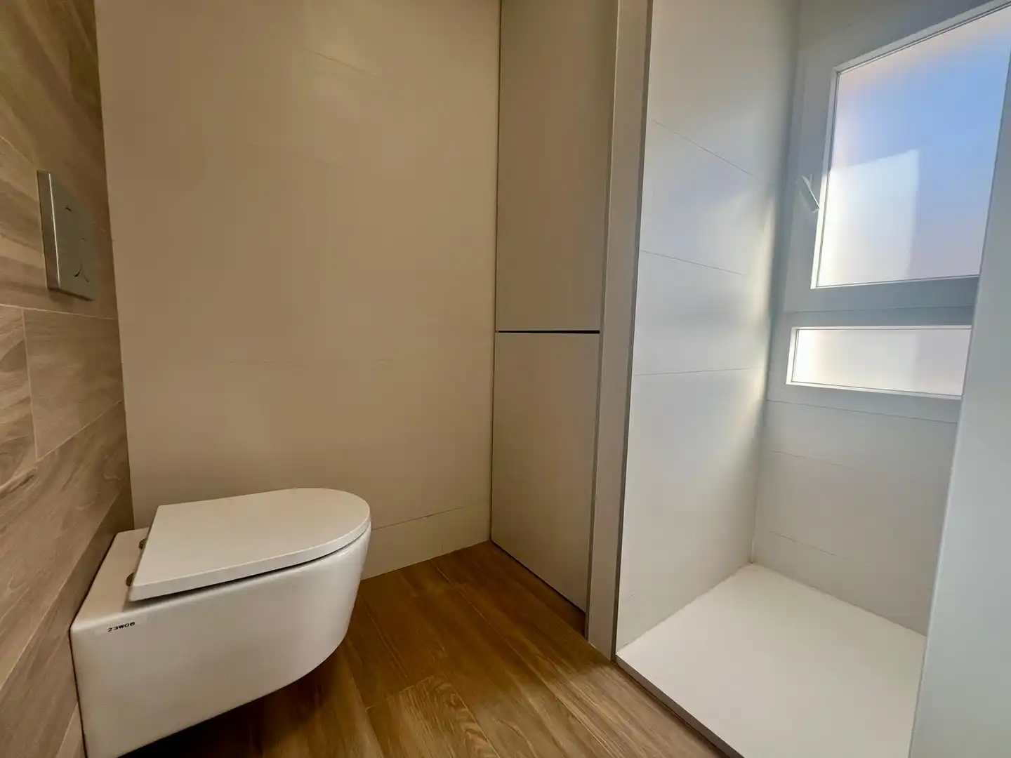 Baño de Piso de alquiler en Sagunto / Sagunt con Aire acondicionado, Amueblado y Horno