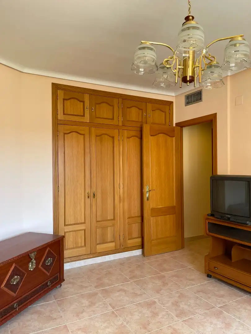 Dormitori de Casa o xalet en venda en Plasencia amb Aire condicionat, Calefacció i Jardí privat