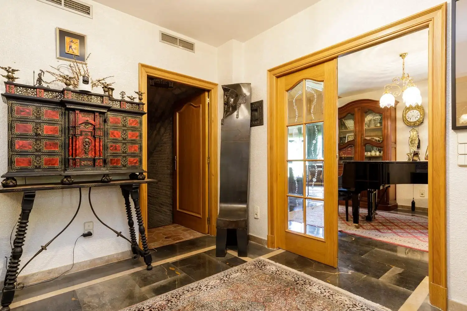 Houses for sale in Zaragoza  with Air Conditioner, Heating and Private garden