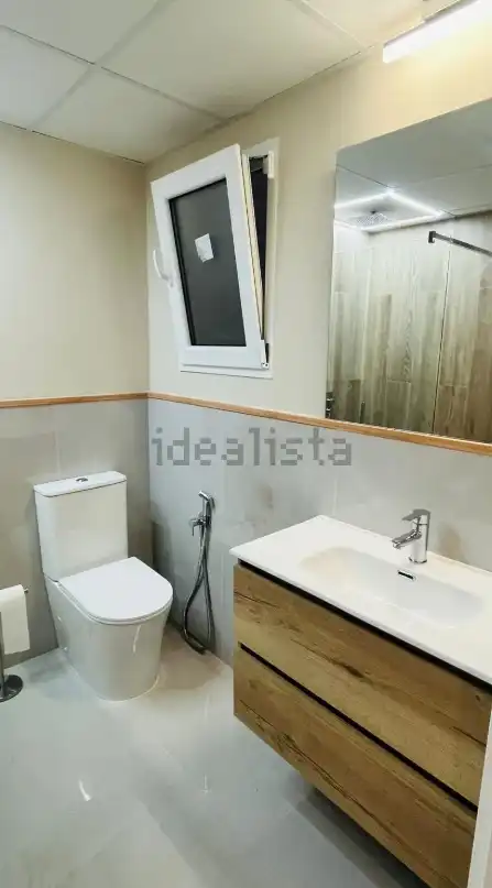 Bany de Pis en venda en Carcaixent amb Aire condicionat, Parquet i Terrassa