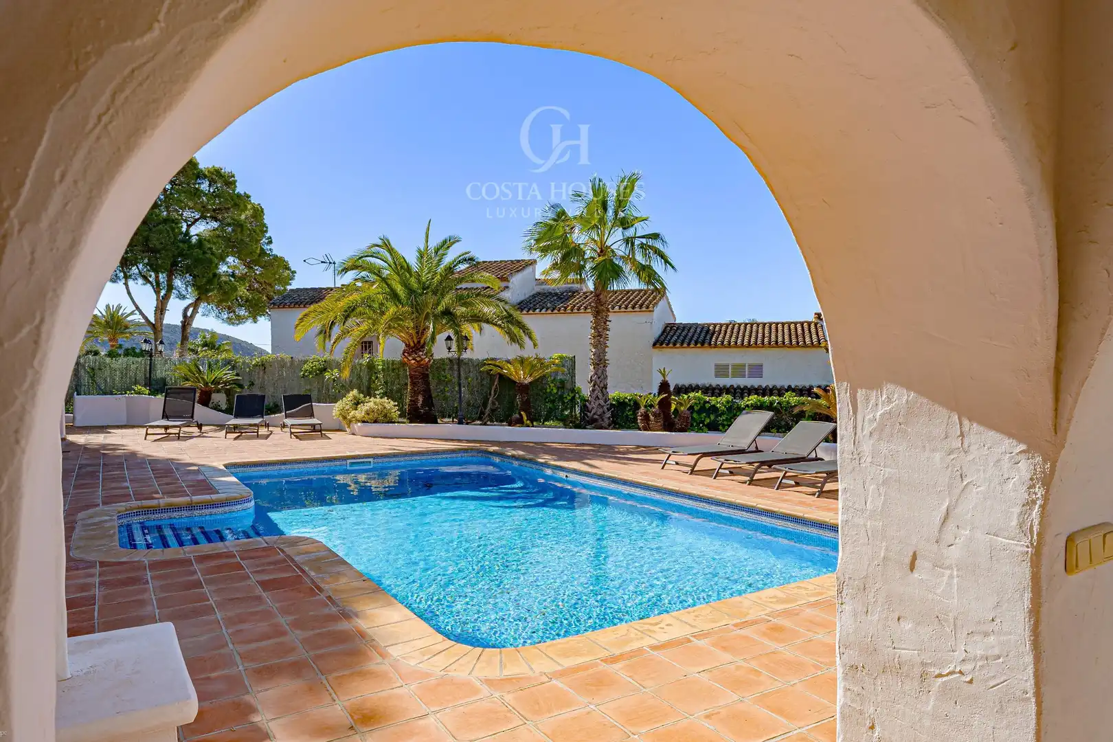 Vista exterior de Casa o chalet en venta en Moraira con Aire acondicionado, Calefacción y Jardín privado