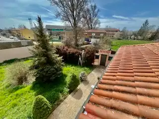 Xalet amb terrassa en venda a San Andrés del Rabanedo pueblo, imagen 2
