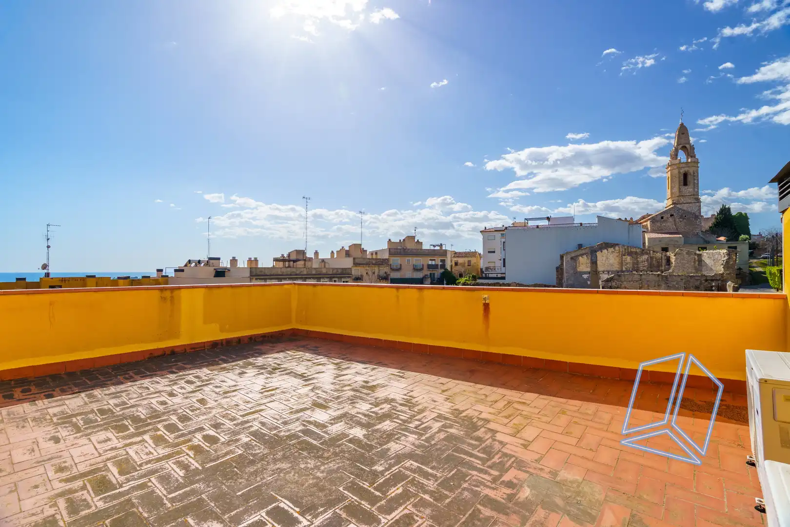 Terrassa de Pis en venda en Creixell amb Calefacció, Terrassa i Piscina