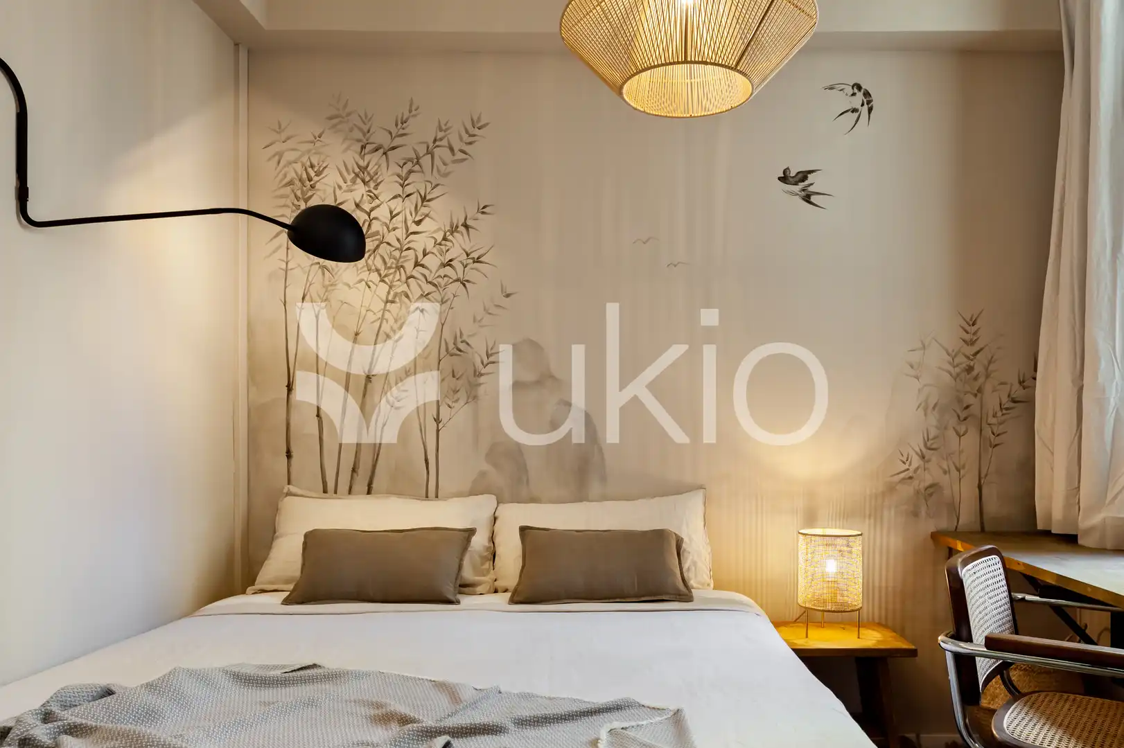 Habitación de Apartamento de alquiler en Barcelona con Aire acondicionado, Calefacción y Amueblado