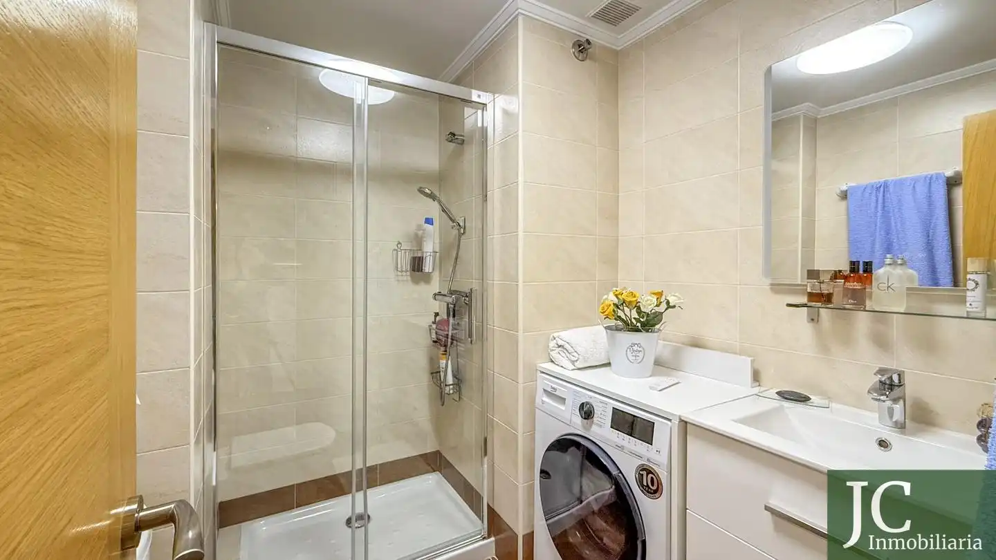Baño de Planta baja en venta en Guriezo con Calefacción y Terraza