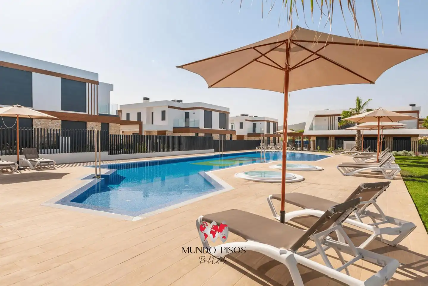 Swimming pool of Detached homes for sale in Cala Ratjada