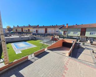 Exterior view of Duplex for sale in Cogollos  with Heating, Private garden and Parquet flooring