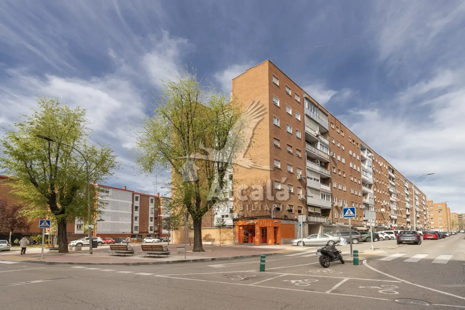 Vista exterior de Piso en venta en Alcalá de Henares con Calefacción, Terraza y Trastero