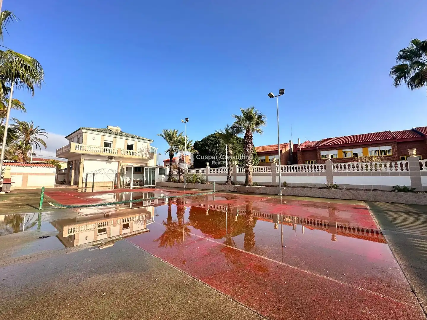 Vista exterior de Casa o chalet en venta en La Manga del Mar Menor con Calefacción, Terraza y Amueblado