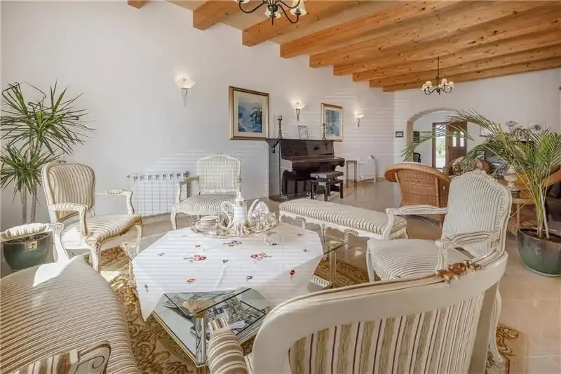 Sala d'estar de Finca rústica en venda en  Palma de Mallorca amb Aire condicionat, Calefacció i Jardí privat
