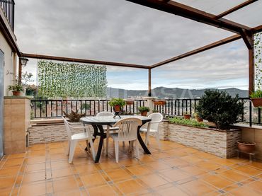 Haus mit Balkon zum Verkauf in Horta - Guinardó