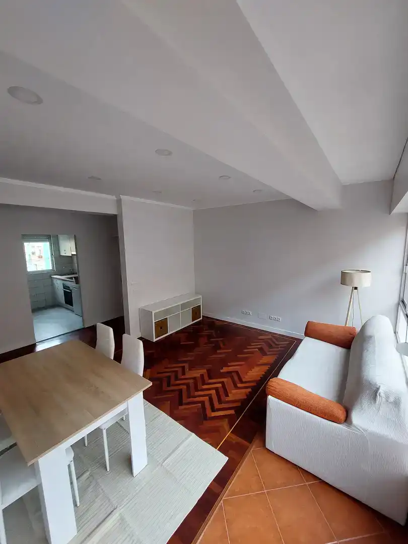 Sala d'estar de Pis de lloguer en Camargo amb Moblat