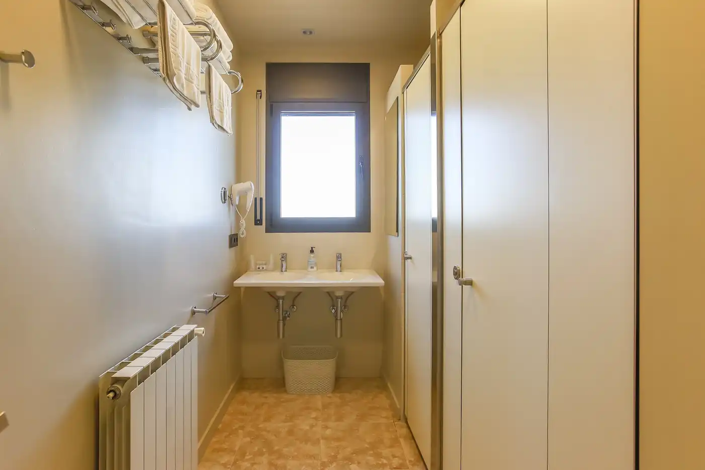 Bathroom of Country homes for sale in Les Oluges  with Heating, Private garden and Terrace