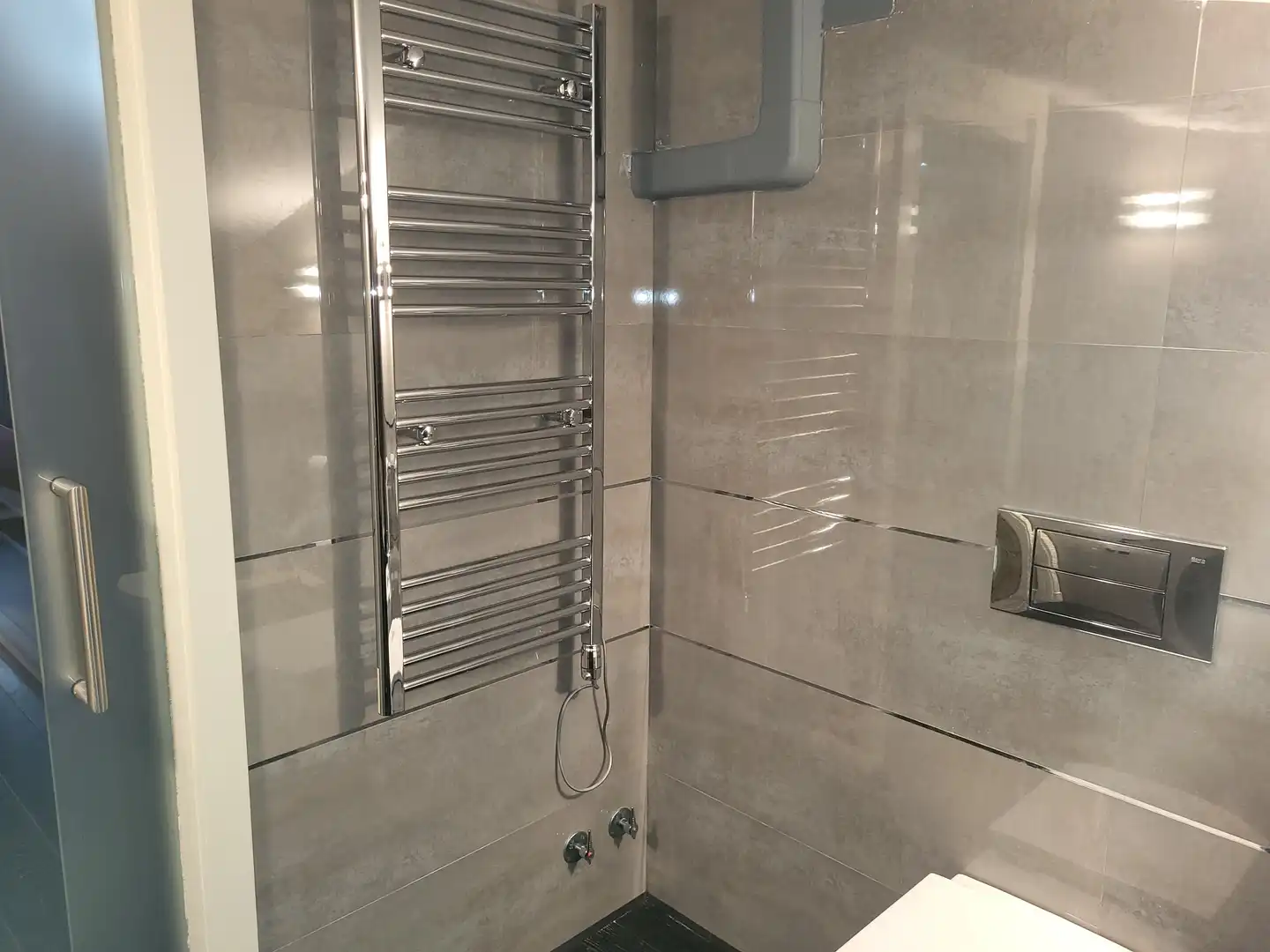 Baño de Dúplex en venta en Navaluenga con Aire acondicionado y Balcón