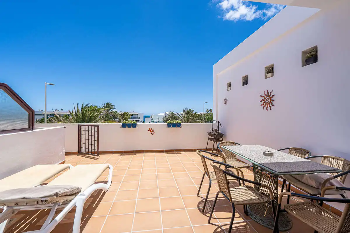 Terraza de Dúplex en venta en Teguise con Piscina comunitaria