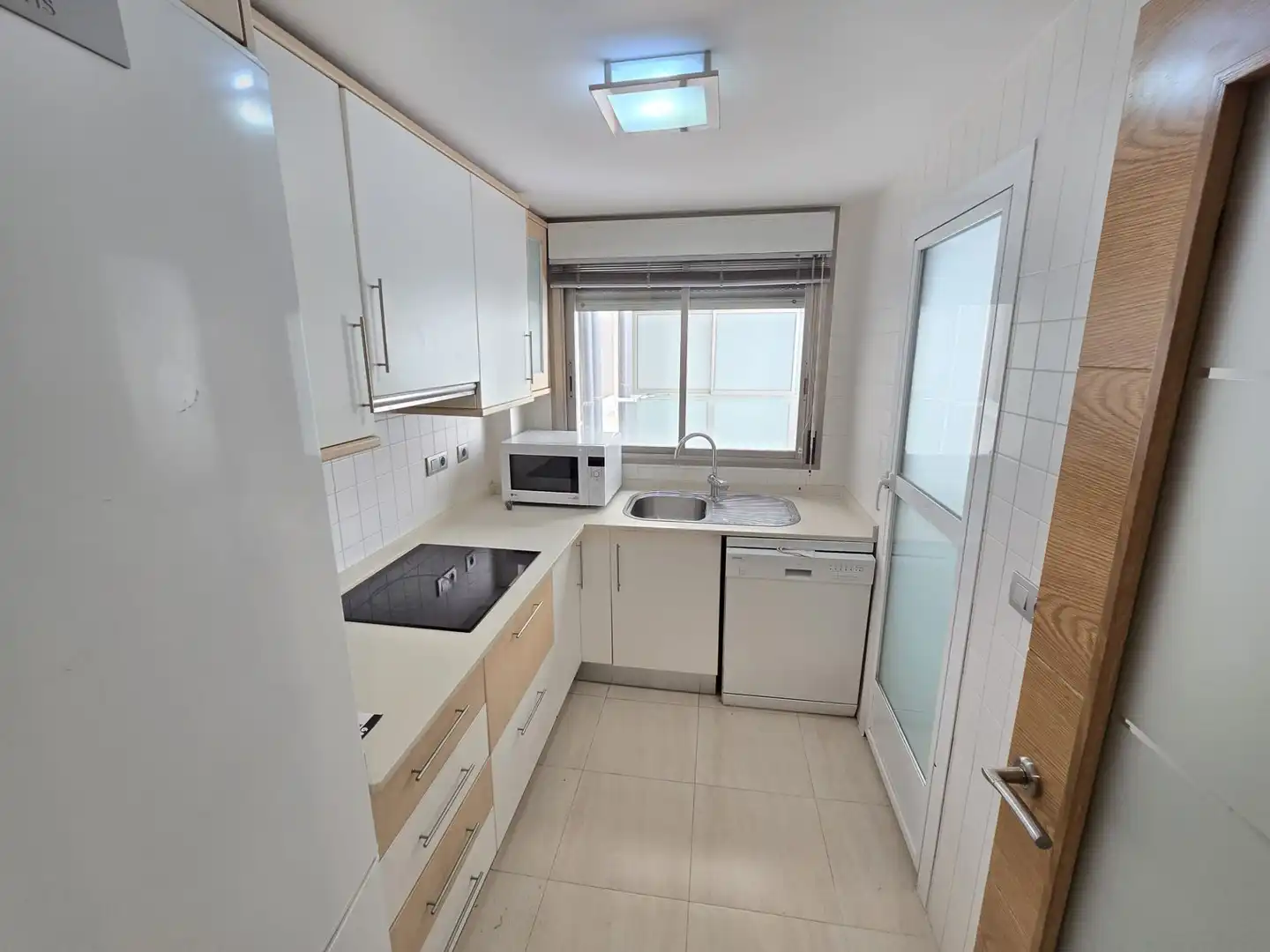Cuina de Apartament en venda en Torrevieja amb Aire condicionat