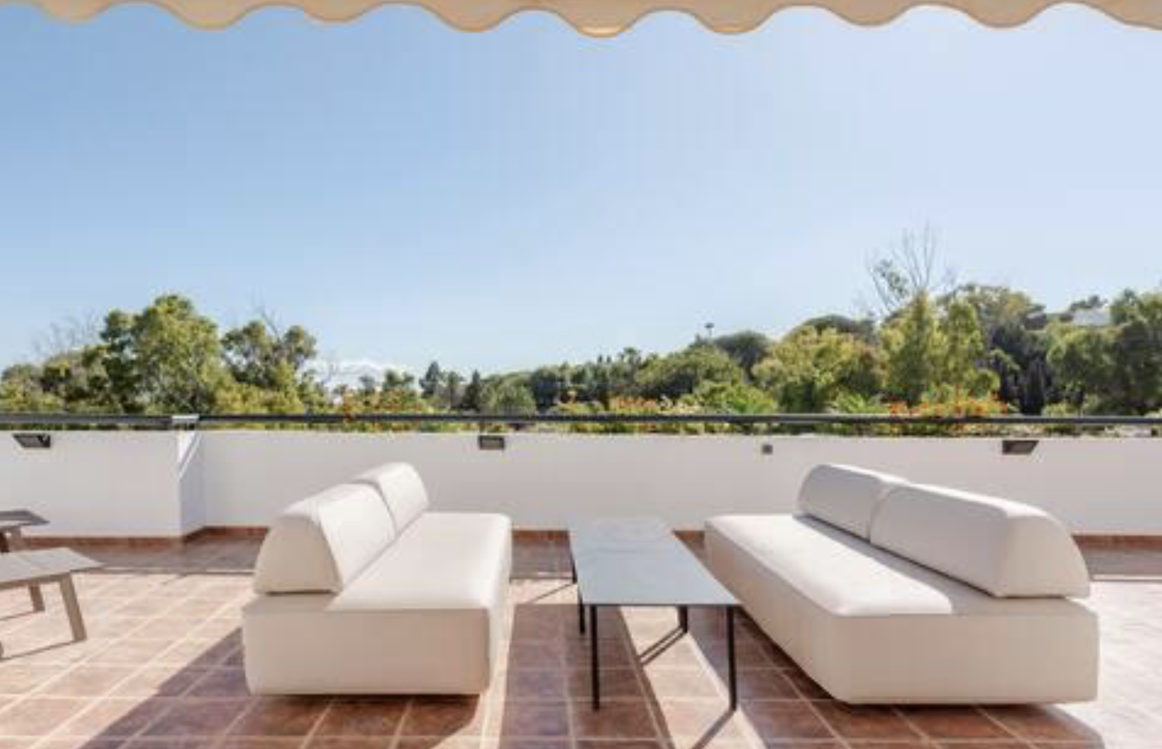 Terrassa de Àtic de lloguer en Marbella amb Aire condicionat, Terrassa i Piscina