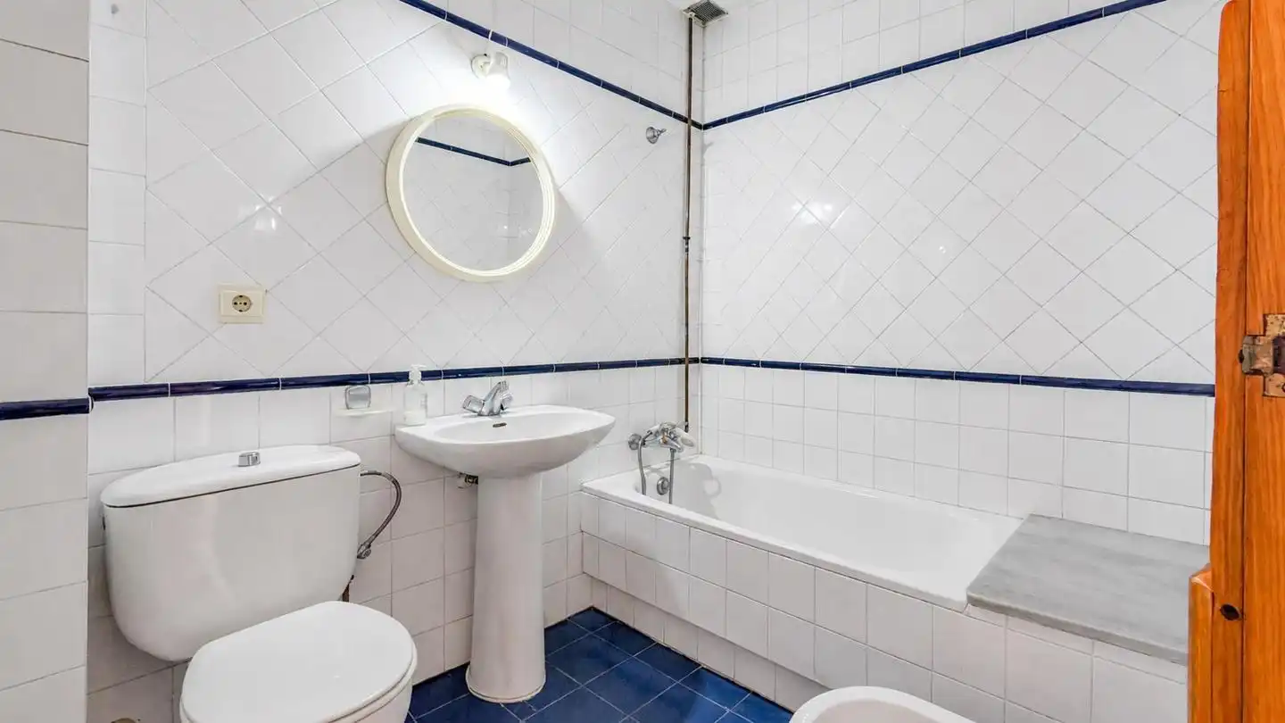 Bathroom of Detached homes for sale in Elche / Elx  with Terrace, Storage room and Swimming Pool