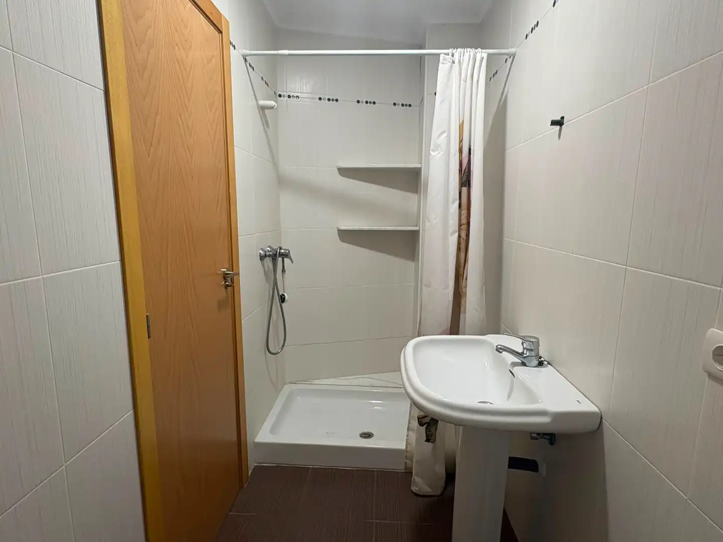 Baño de Dúplex de alquiler en Agost con Terraza y Balcón
