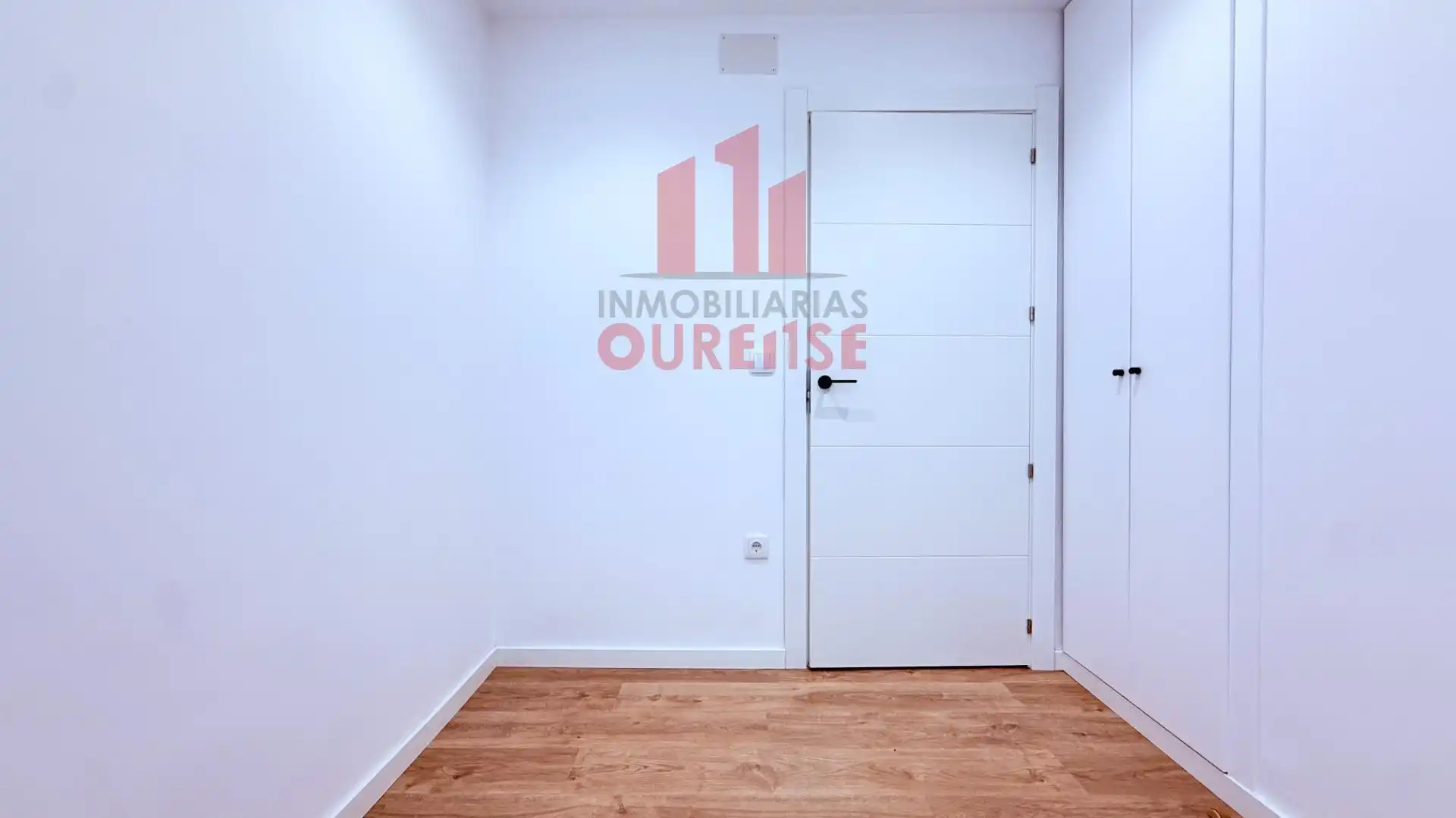 Flat for rent in Ourense Capital   with Heating and Furnished