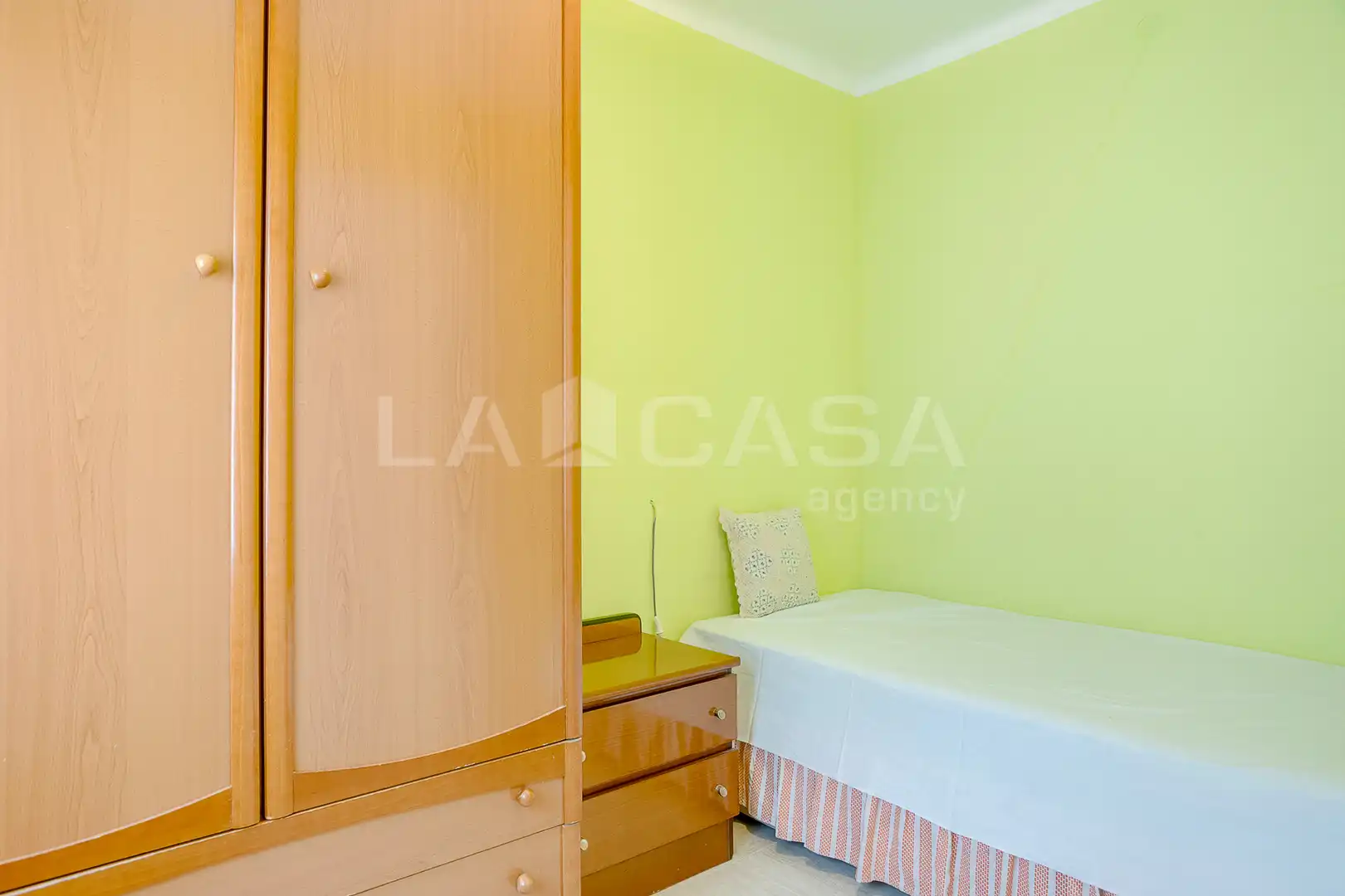 Bedroom of Flat for sale in Cornellà de Llobregat  with Heating