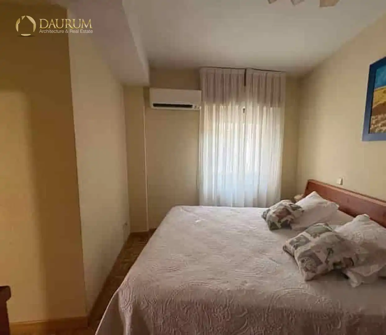 Bedroom of Flat for sale in Madrid  with Air Conditioner, Heating and Terrace