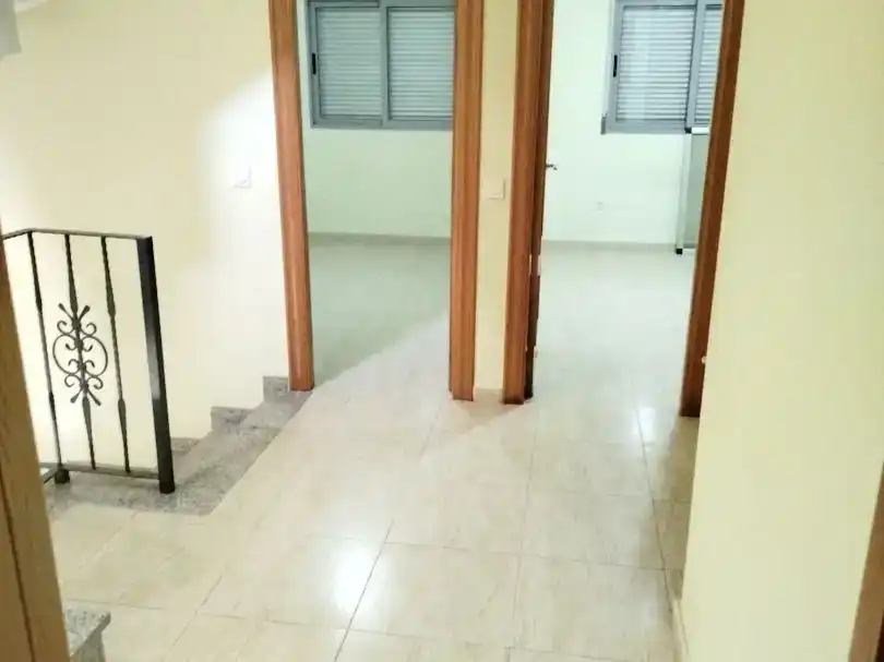 Maisonette zum Verkauf in Murcia mit Klimaanlage und Balkon