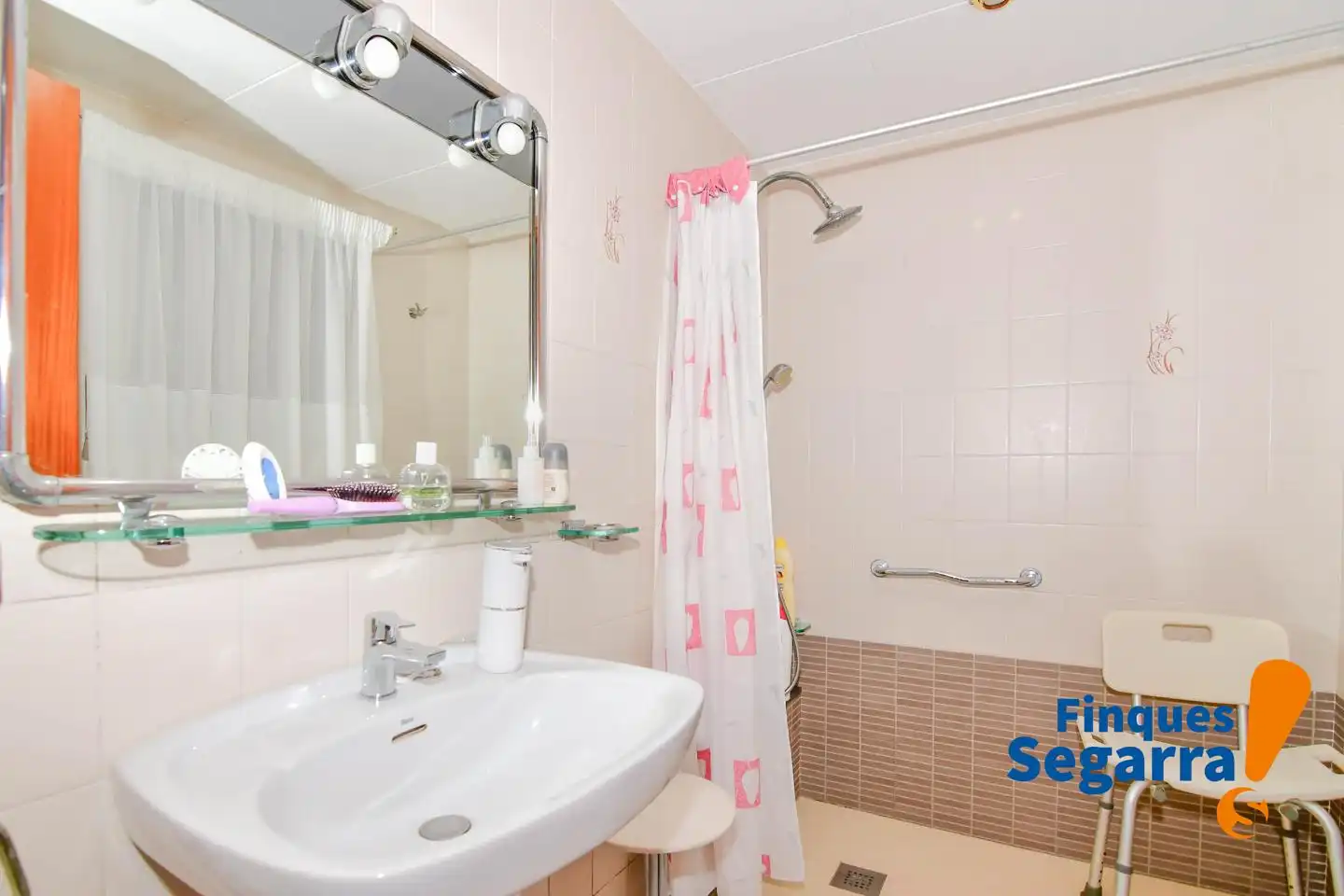 Baño de Casa o chalet en venta en L'Arboç con Terraza, Trastero y Amueblado