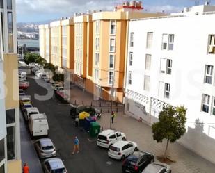 Vista exterior de Pis en venda en Las Palmas de Gran Canaria amb Terrassa i Traster