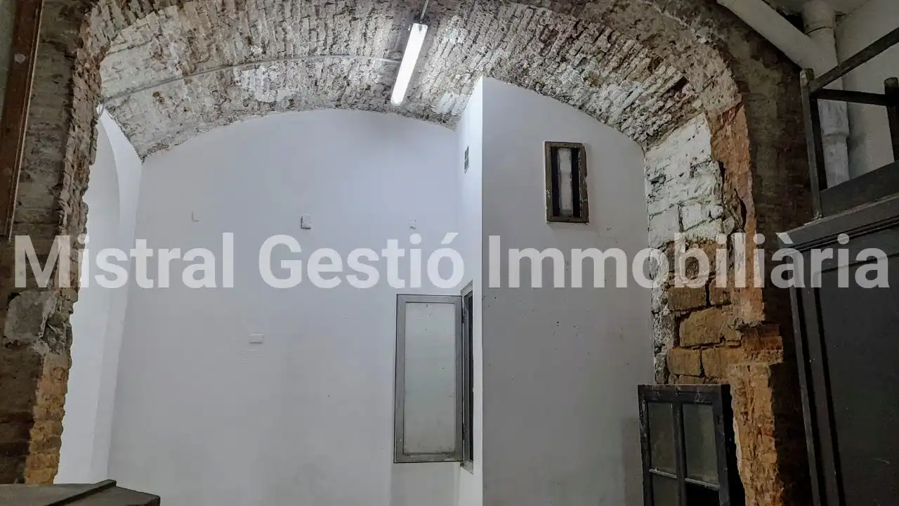 Commercial properties for sale in Barcelona