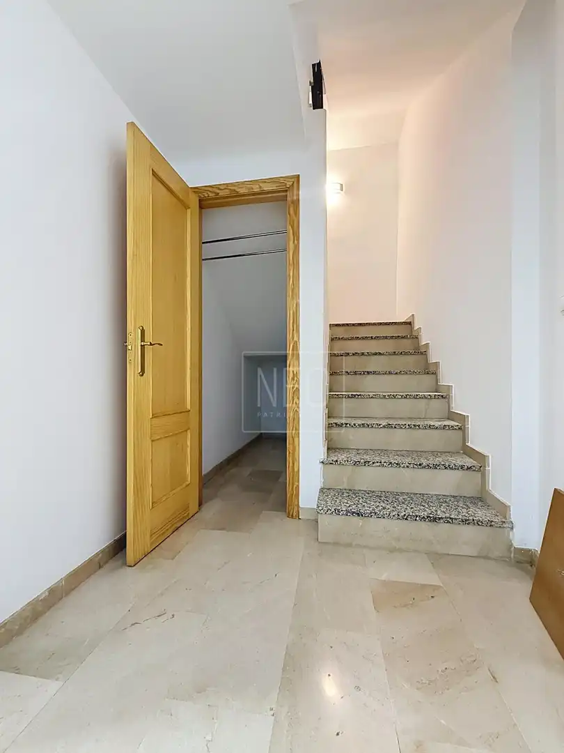Maisonette zum Verkauf in Monachil mit Klimaanlage, Heizung und Terrasse