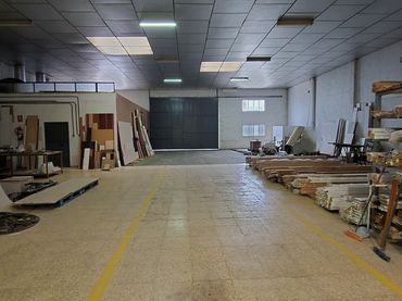 Nau industrial en venda a Argamasilla de Calatrava