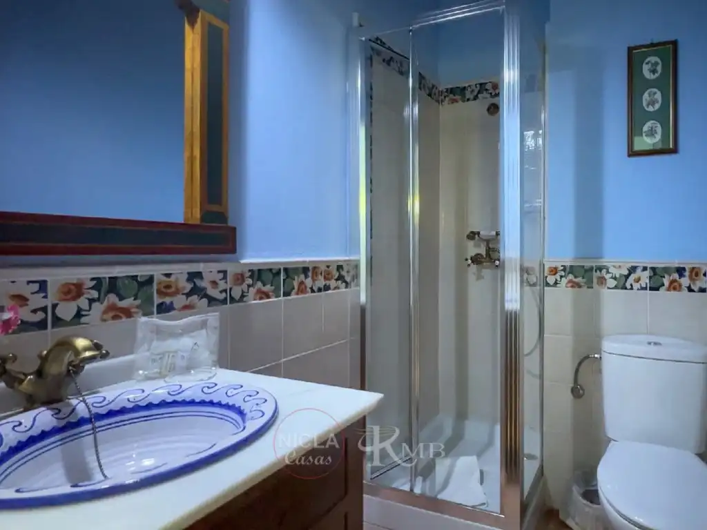Bathroom of Houses for sale in Vélez-Blanco  with Air Conditioner, Terrace and Swimming Pool