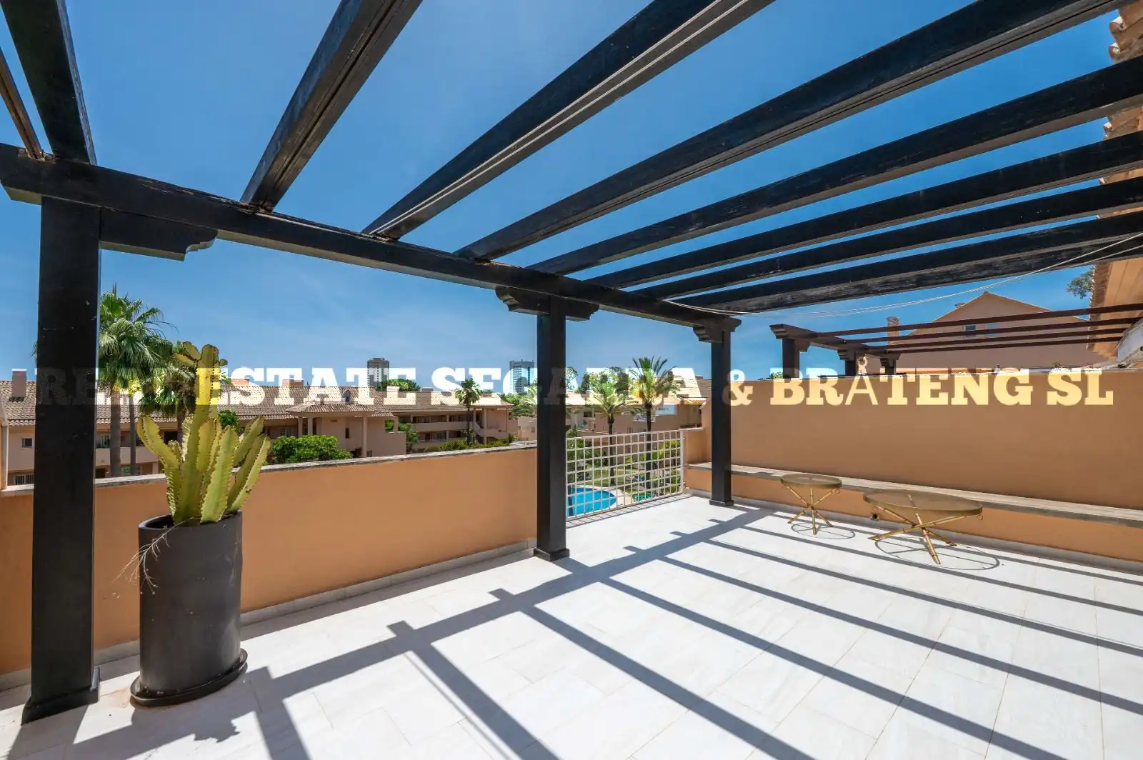 Dúplex en venta en Calle Olmo, Santa María