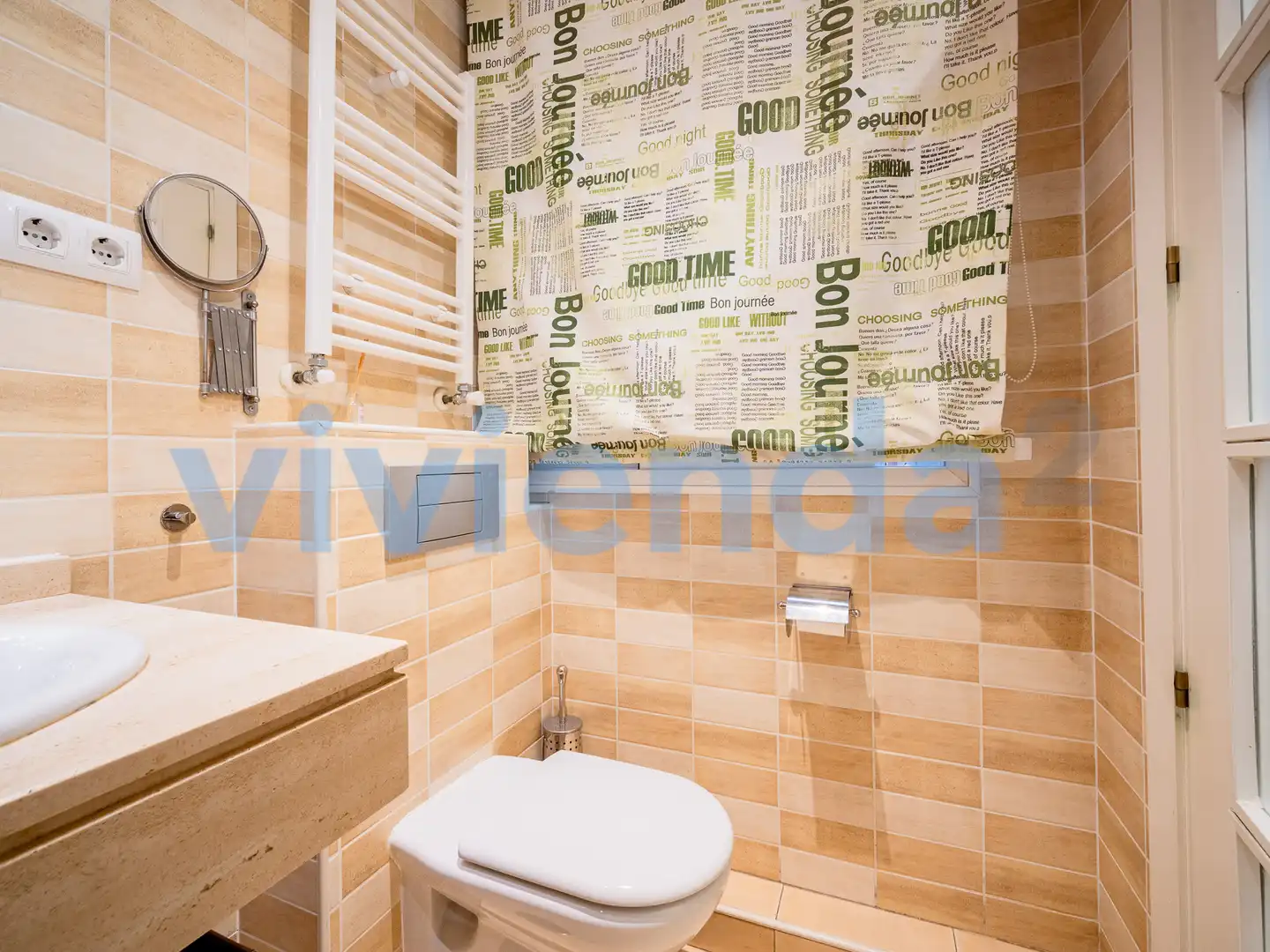 Bathroom of Flat for sale in Madrid  with Air Conditioner, Heating and Furnished