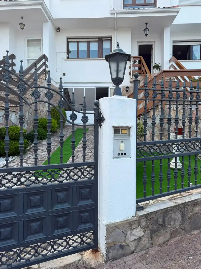 Adossat amb jardí en venda a Calle la Moratina 47, imagen 26