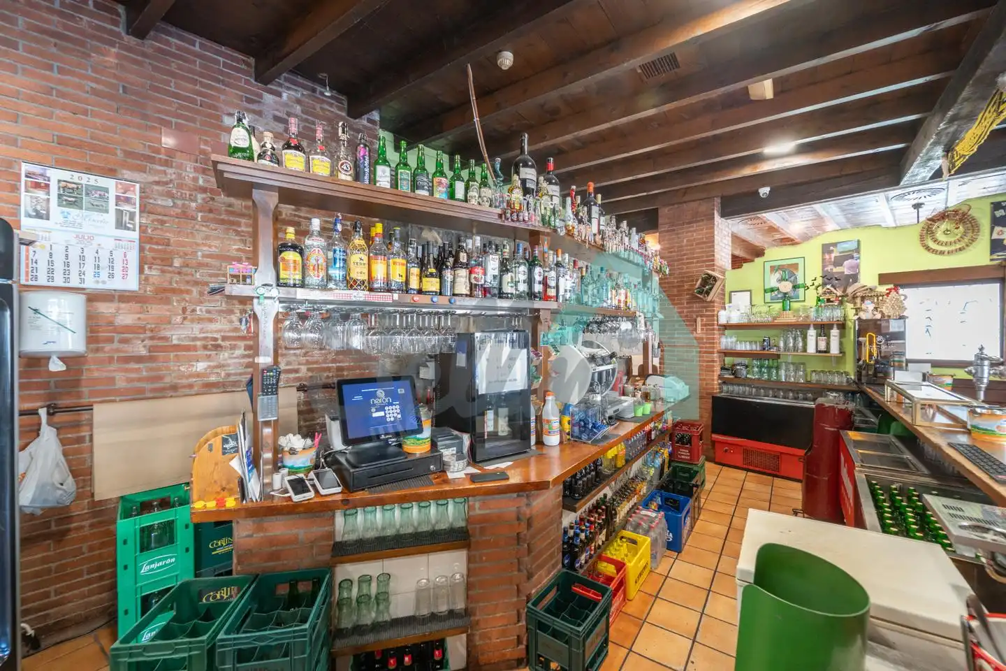 Local en traspaso en De Viella, Lugones