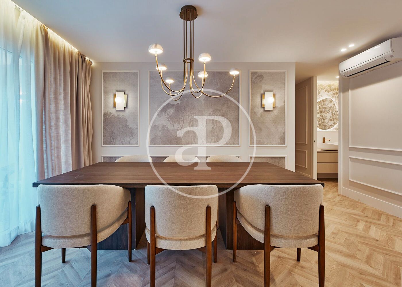 Menjador de Pis en venda en  Madrid Capital amb Aire condicionat, Calefacció i Terrassa