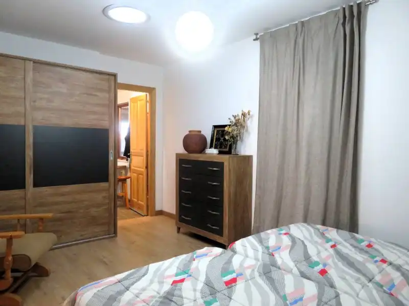 Habitación de Casa o chalet en venta en Santa Cristina de Valmadrigal con Calefacción, Jardín privado y Trastero