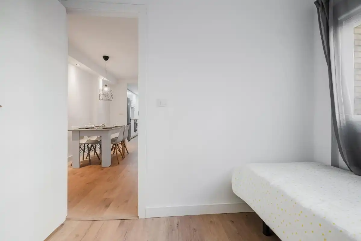 Piso en venta en Sevilla con Calefacción y Amueblado