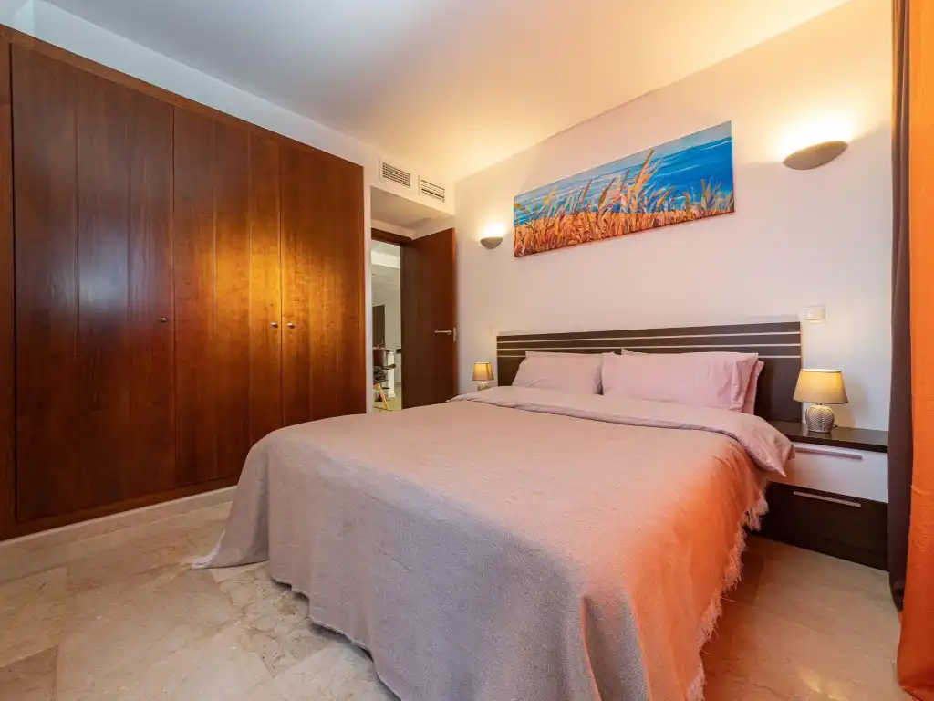 Schlafzimmer von Dachboden zum Verkauf in Torrevieja mit Terrasse und Möbliert