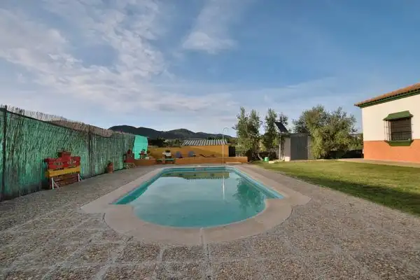 Casa rústica amb piscina en venda a Arriate, imagen 5