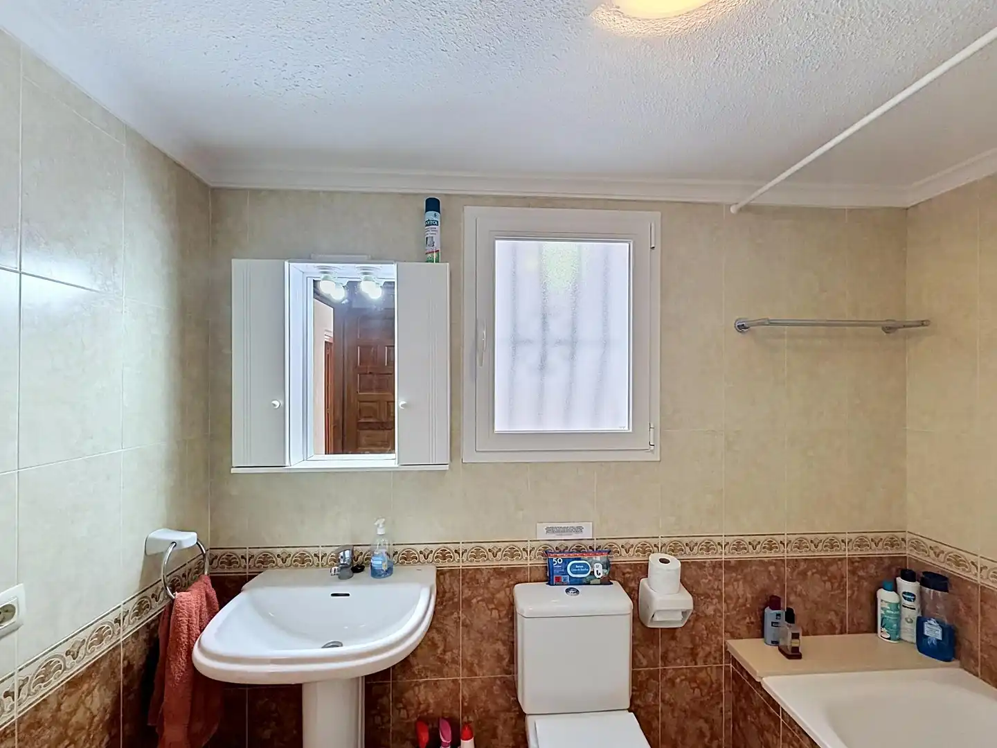 Baño de Apartamento en venta en Benitachell / El Poble Nou de Benitatxell con Aire acondicionado, Calefacción y Terraza