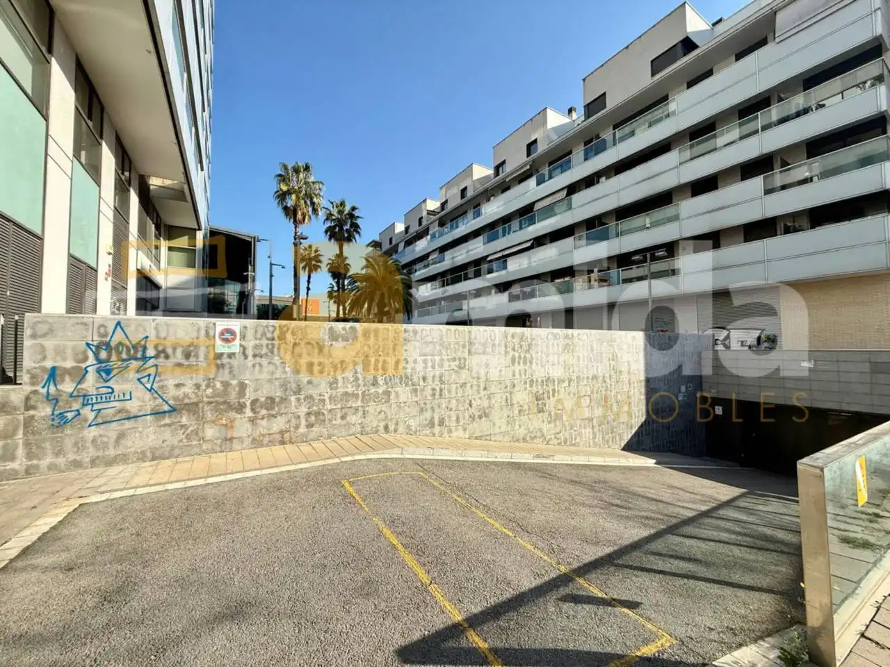 Individual for sale in Centre - Sant Oleguer, imagen 3