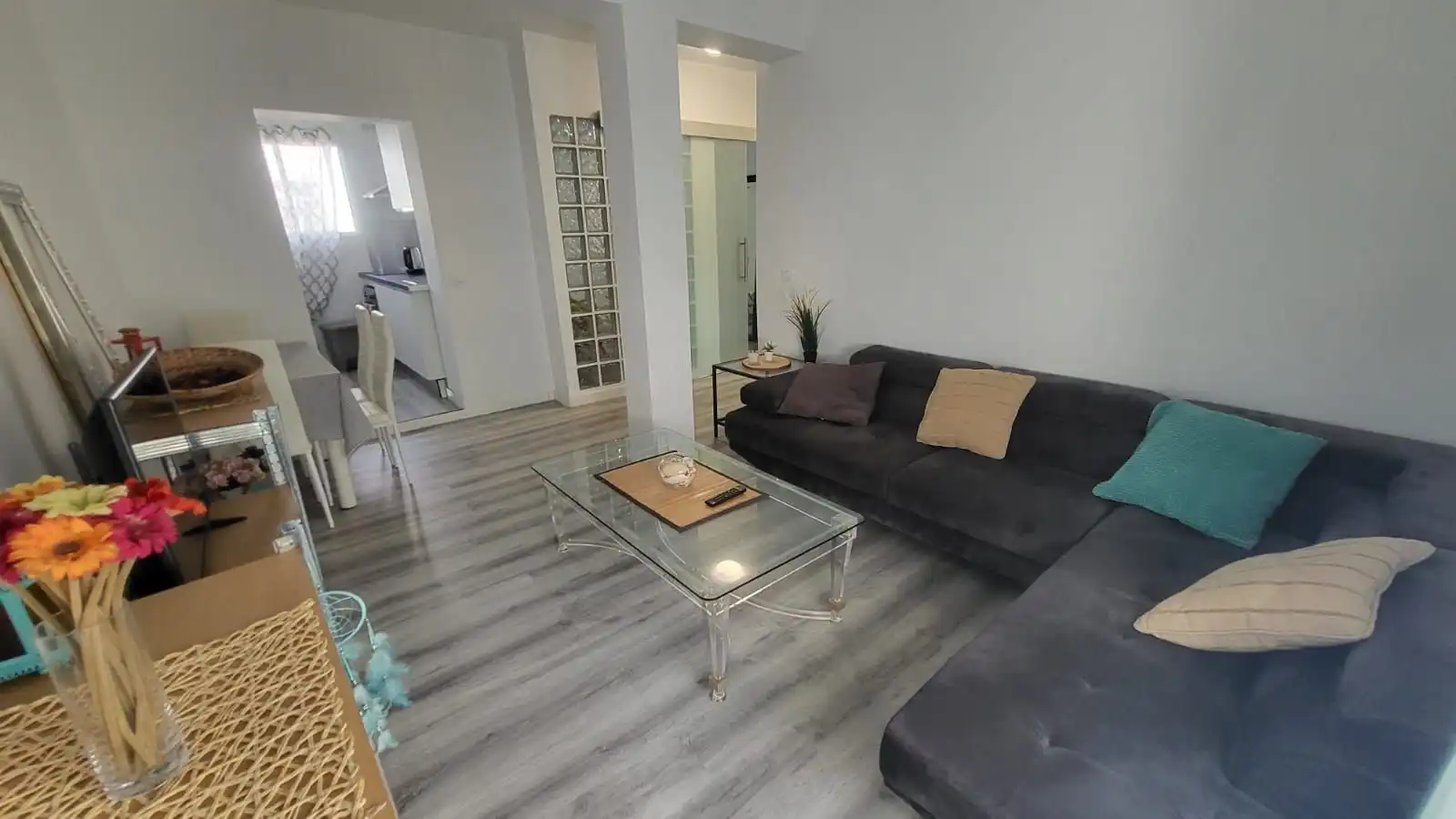 Apartments for rent in Calle Virgen de los Remedios, El Juncal - Vallealto