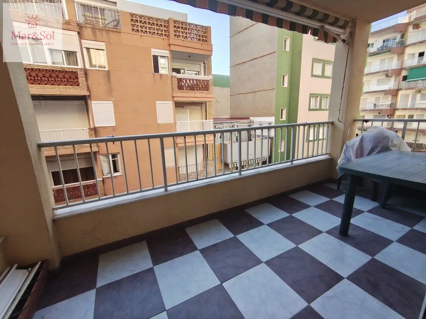 Dúplex amb terrassa en venda a El Perelló, imagen 17