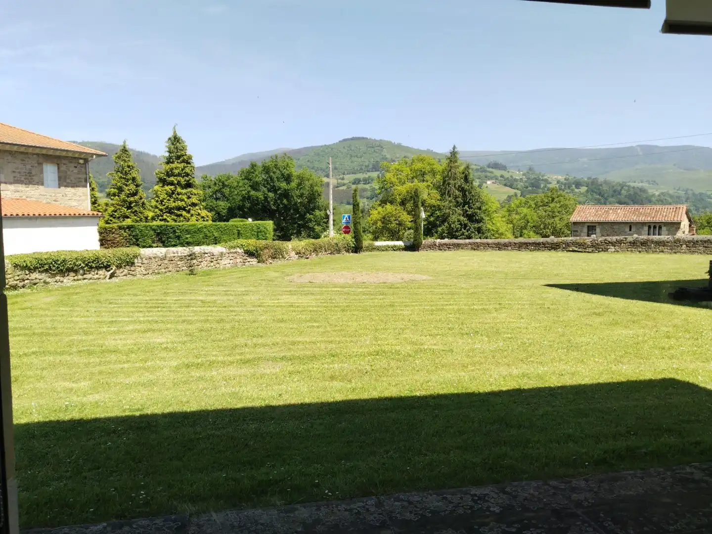 Jardí de Casa o xalet de lloguer en Molledo amb Calefacció, Jardí privat i Terrassa